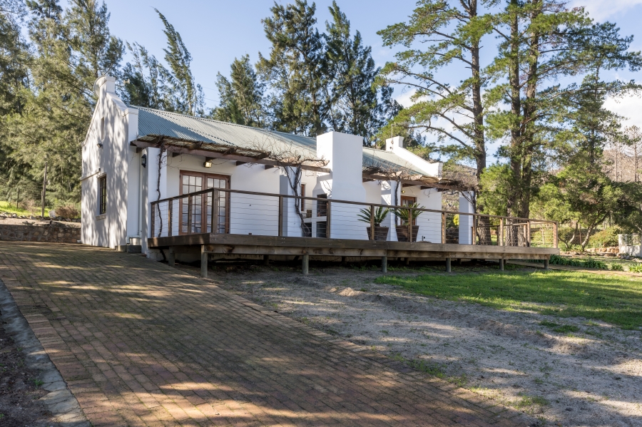 7 Bedroom Property for Sale in Franschhoek Rural Western Cape